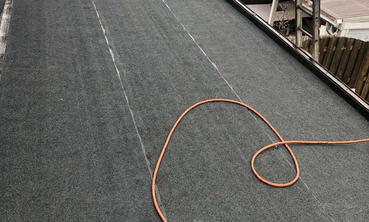 Nieuw bitumen dak aangelegd in Naarden Nieuw bitumen dak aangelegd in Naarden